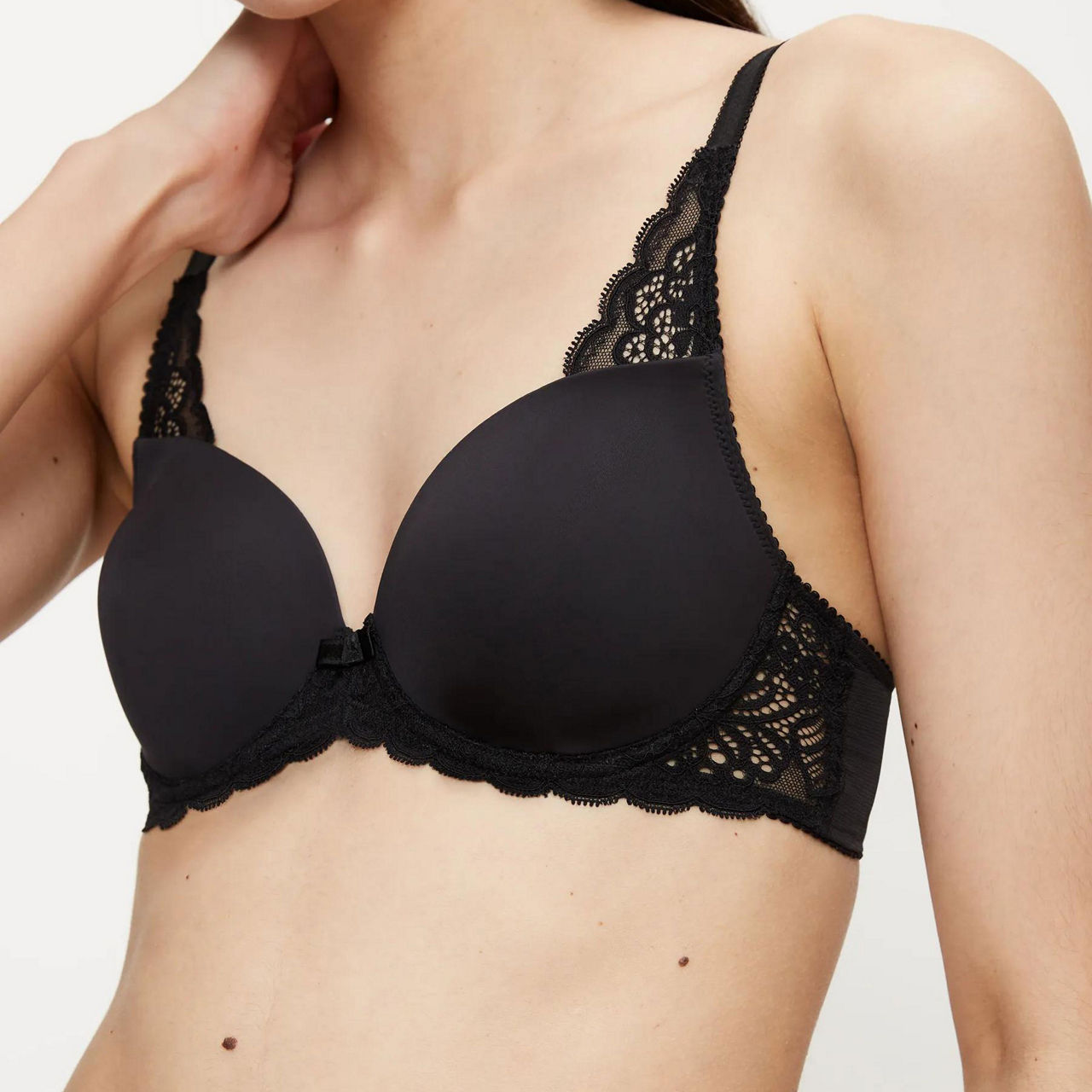 Amourette Spotlight Contour Bra Amourette Spotlight Contour Bra