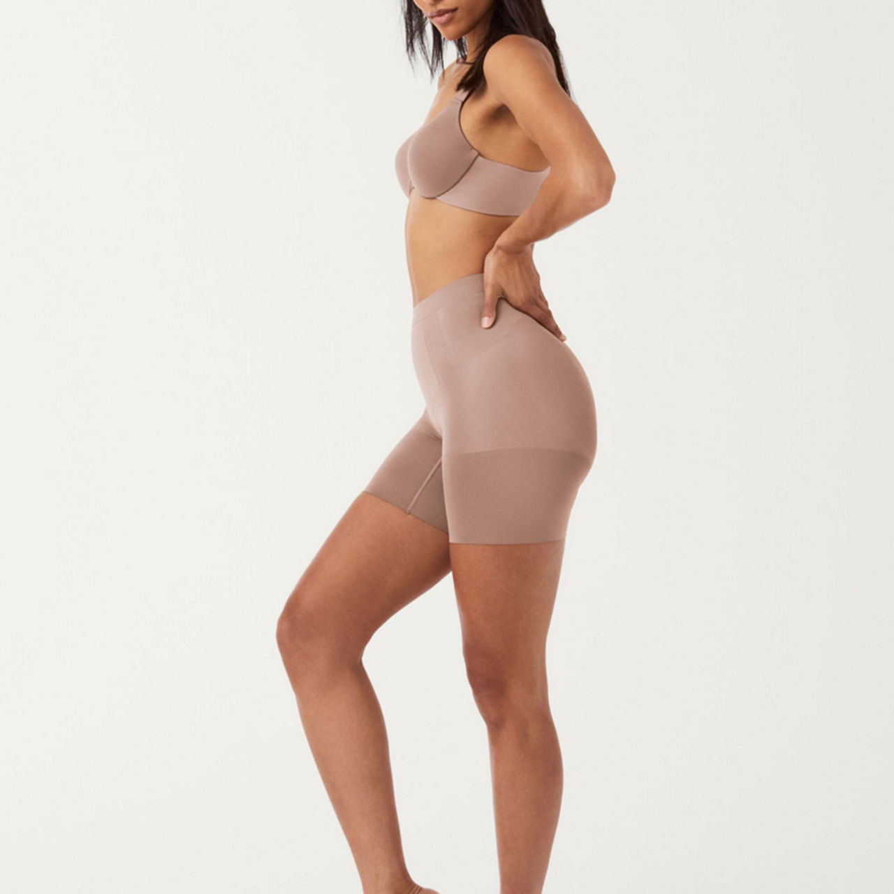 SPANXsculpt™ OnCore Mid-Thigh Shorts SPANXsculpt™ OnCore Mid-Thigh Shorts