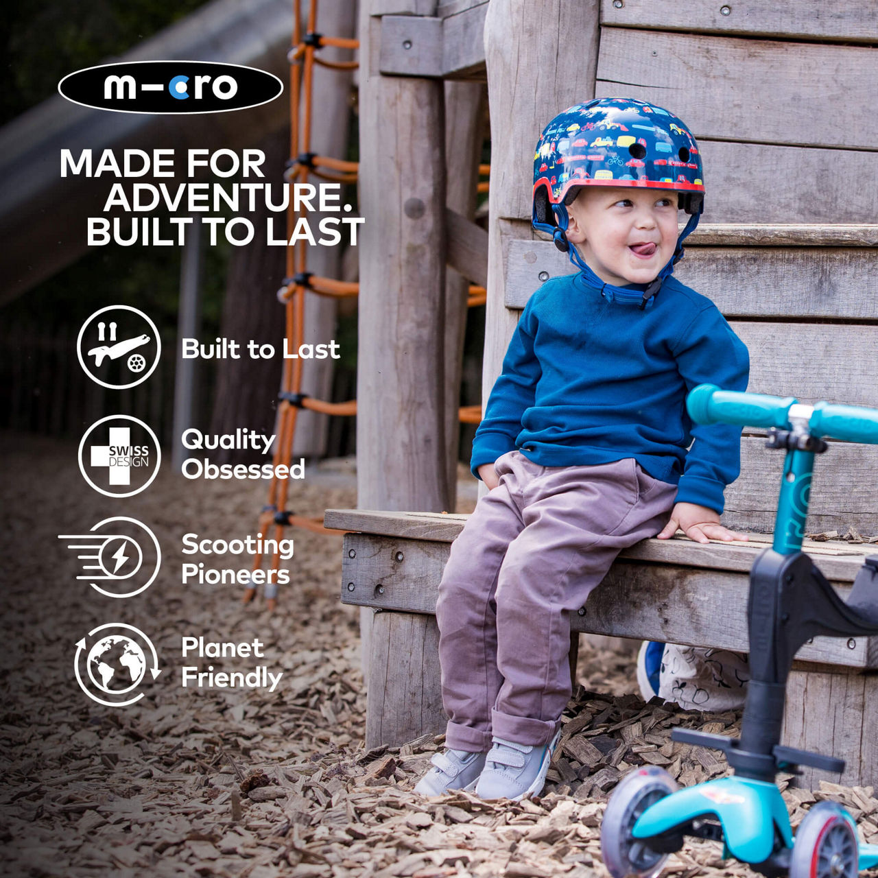 Deluxe Premium Vehicle Print Helmet Medium Deluxe Premium Vehicle Print Helmet Medium