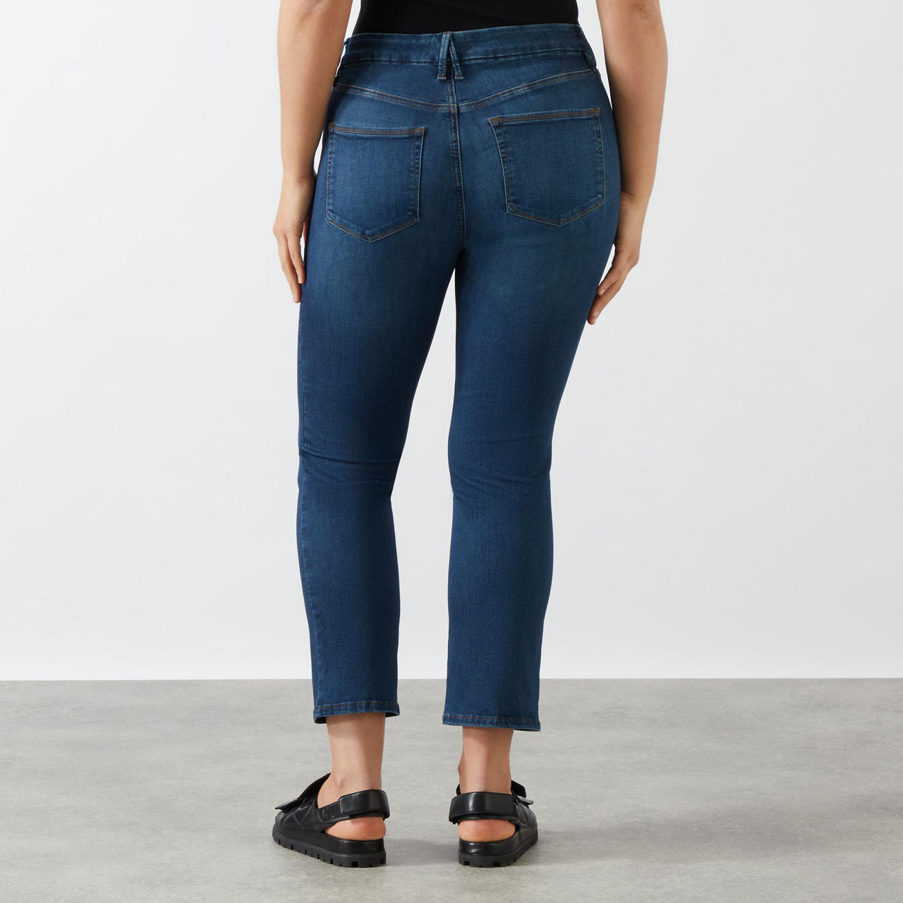 Good Legs High-Rise Cropped Straight Leg Jeans Good Legs High-Rise Cropped Straight Leg Jeans