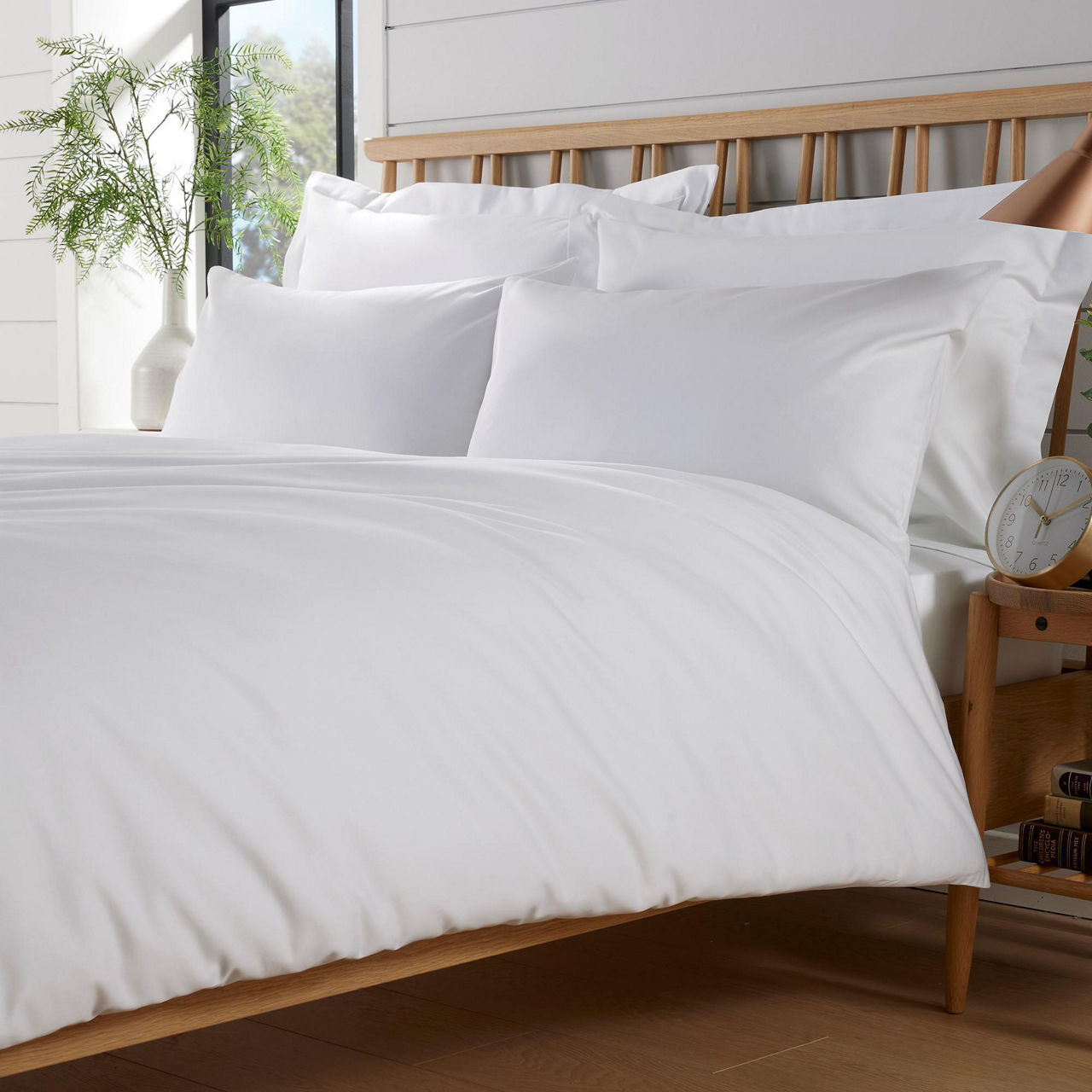 600 Thread Count Coordinated Bedding White