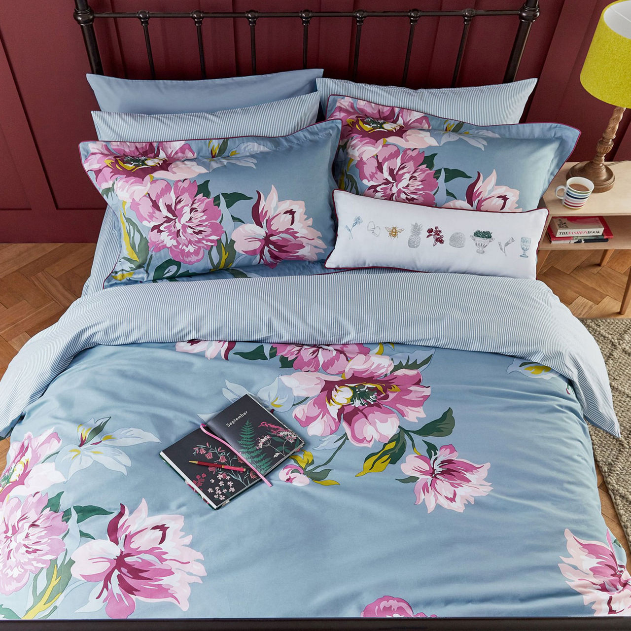Melrose Floral Duvet Set Melrose Floral Duvet Set
