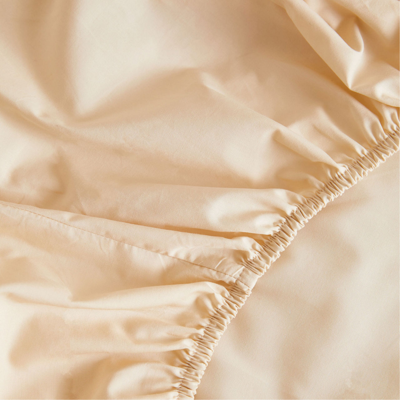 300 Thread Count Cream Fitted Sheet 300 Thread Count Cream Fitted Sheet