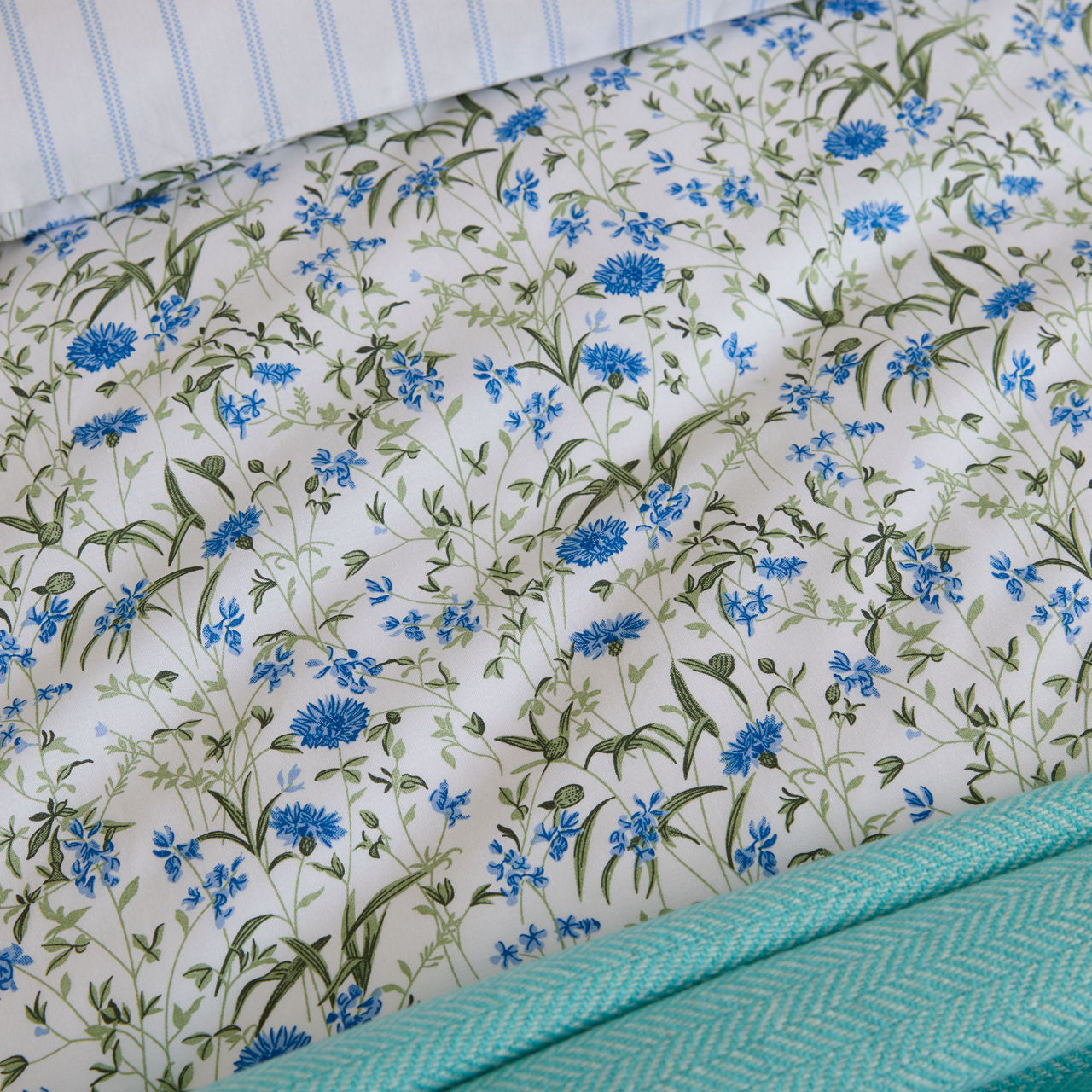 180 Thread Count Cornflower Duvet Set 180 Thread Count Cornflower Duvet Set