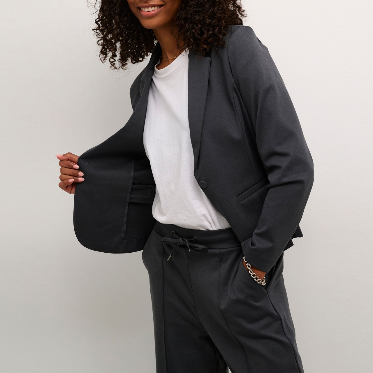 Jenny Single-Breasted Blazer Jenny Single-Breasted Blazer