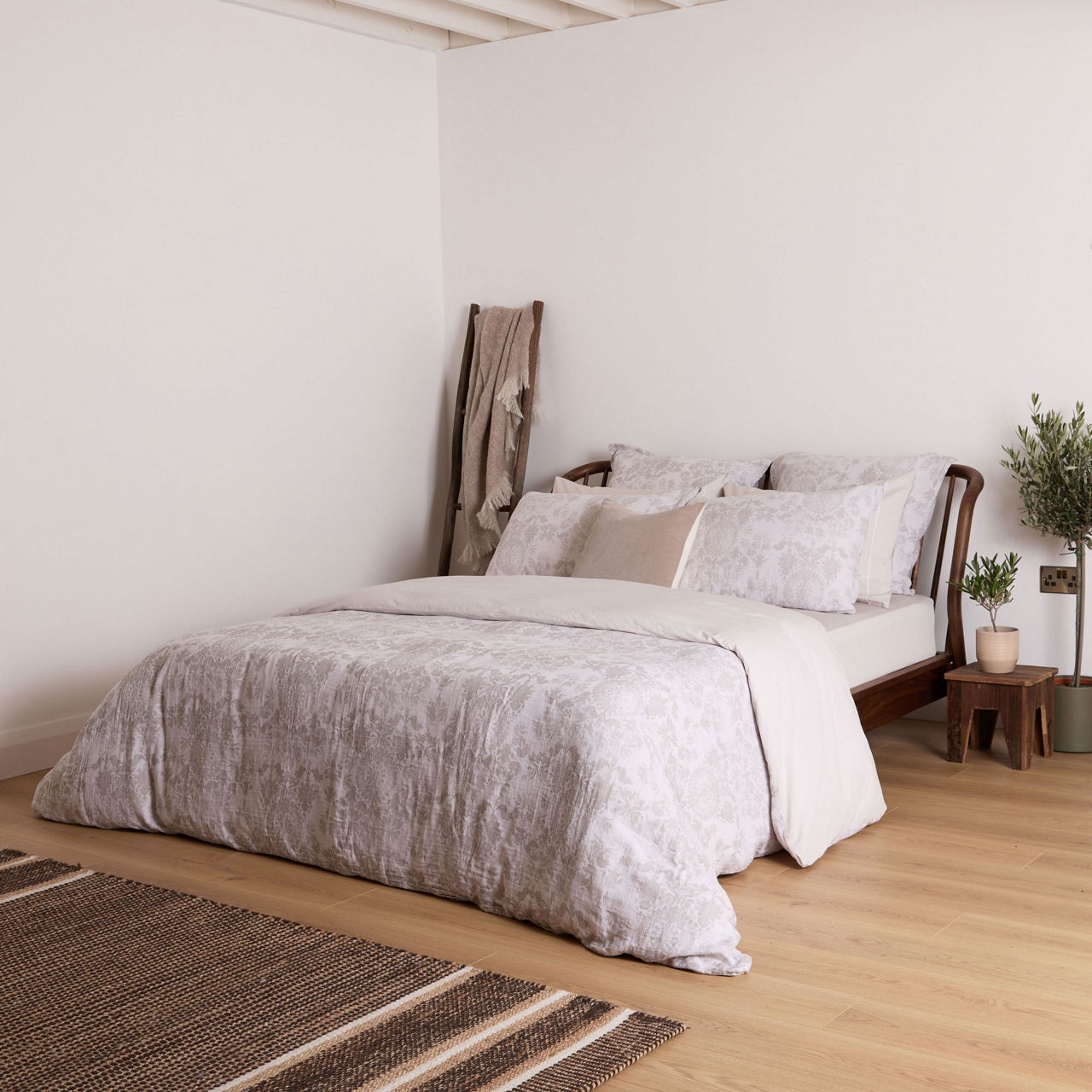 Tuscan Duvet Set Tuscan Duvet Set