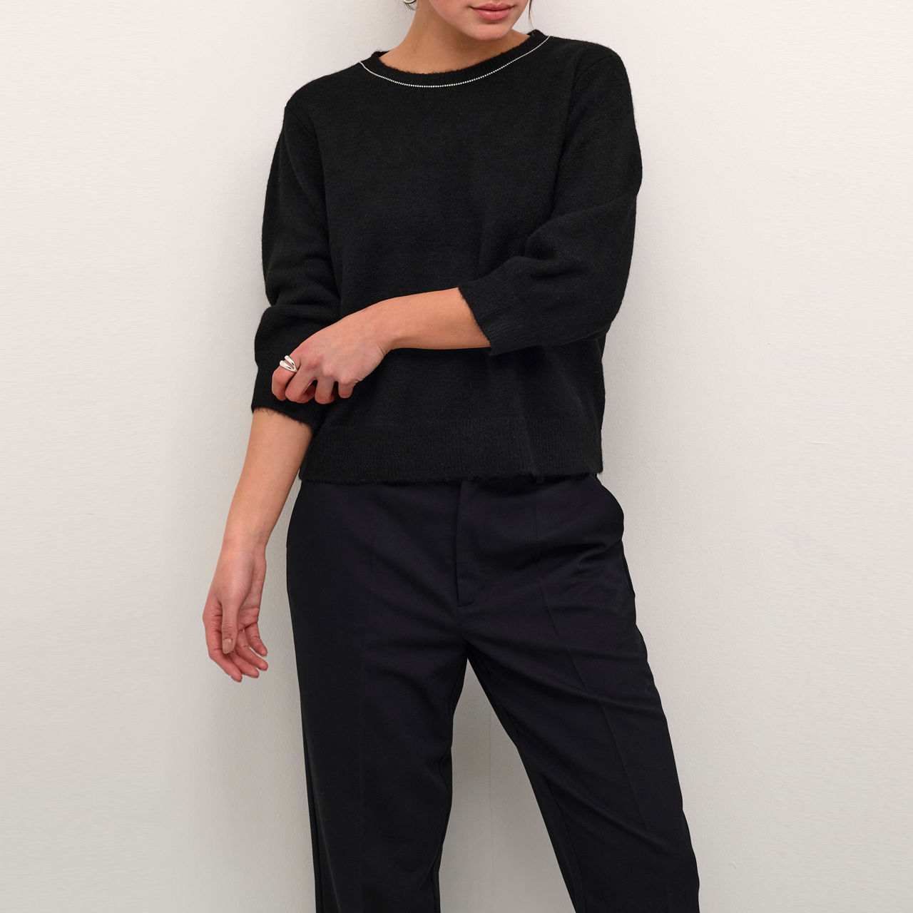 Meridith Embellished Sweater Meridith Embellished Sweater