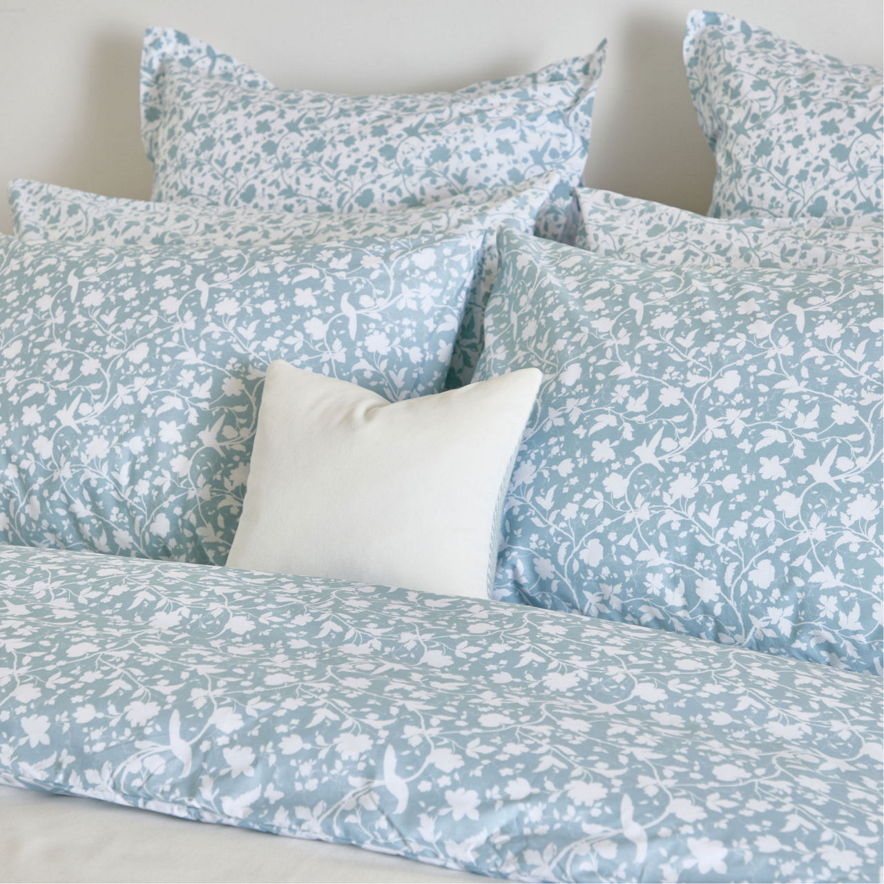 300 Thread Count Claire Duvet Set 300 Thread Count Claire Duvet Set