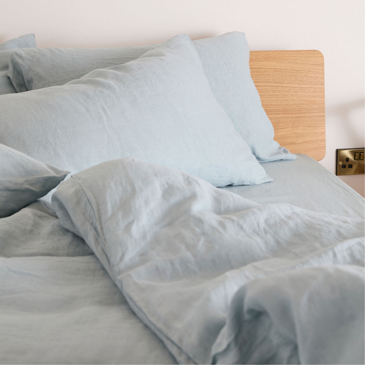 Cloud Pure Linen Duvet Set Cloud Pure Linen Duvet Set