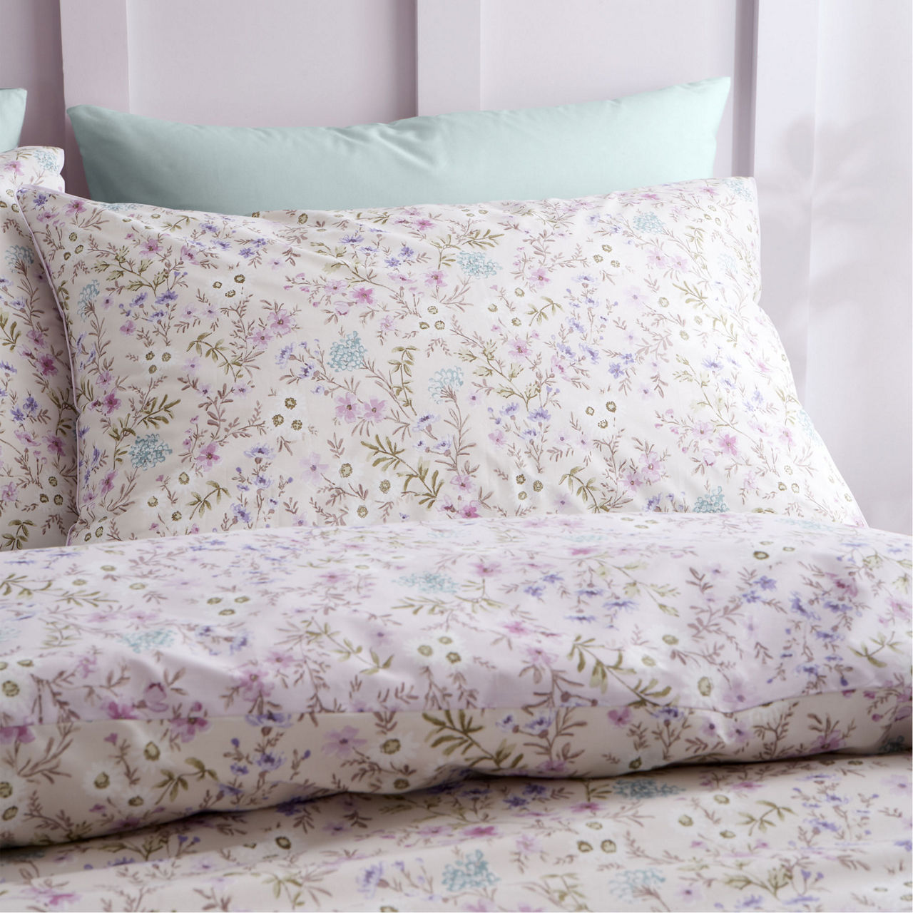 Ditsy Floral Duvet Set Lilac Ditsy Floral Duvet Set Lilac